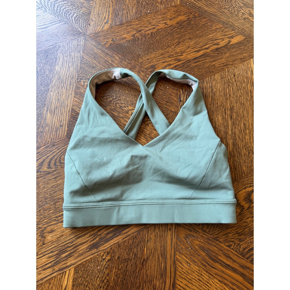Lululemon Sage Green Cross Back Yoga Sports Bra Size 2